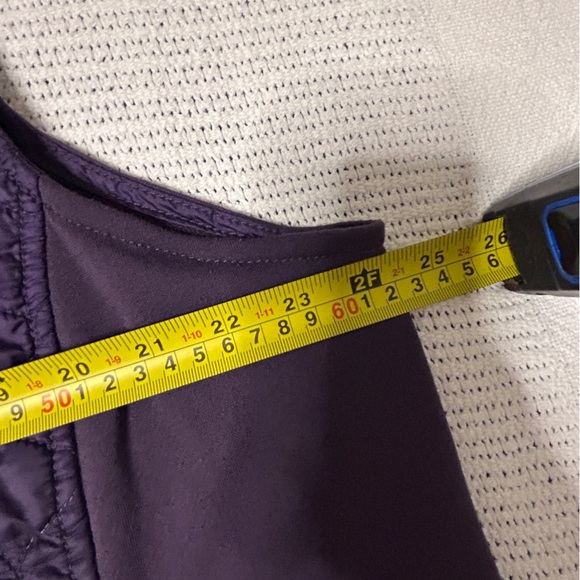 LL Bean Women’s Size 1X quilted Vest Lightweight Outdoor Hiking Everyday Fall - Picture 6 of 9